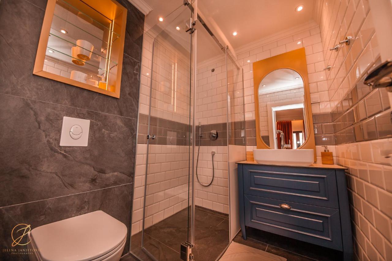 Barka B'N'B - Elegant Seaview Rooms Herceg Novi Exteriör bild