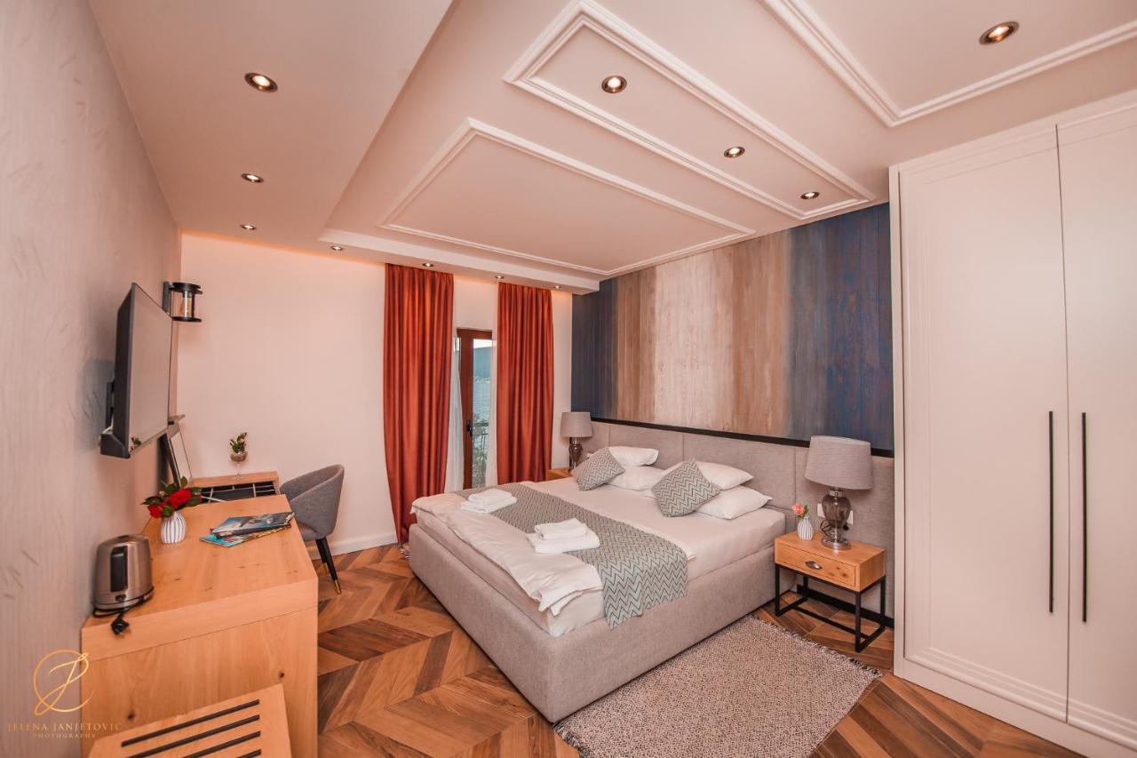 Barka B'N'B - Elegant Seaview Rooms Herceg Novi Exteriör bild
