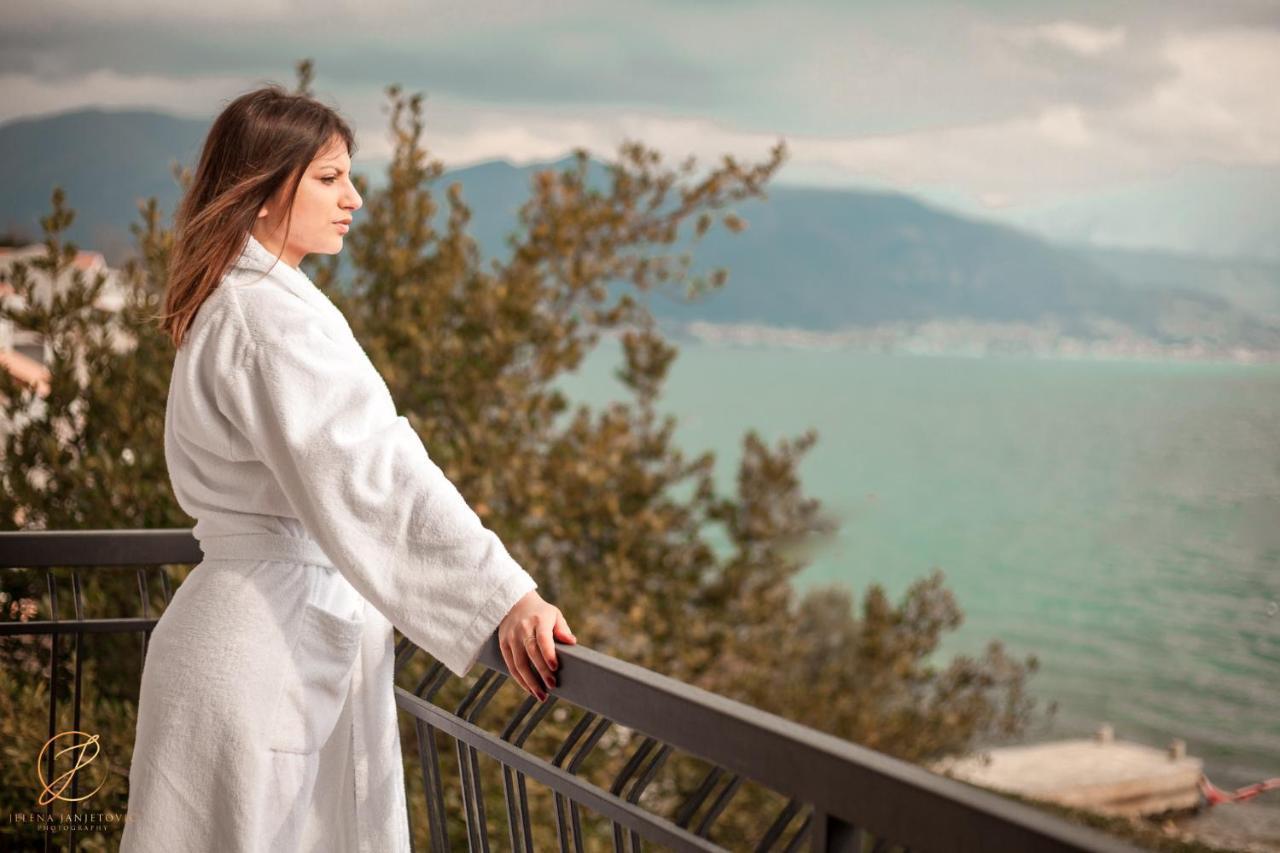 Barka B'N'B - Elegant Seaview Rooms Herceg Novi Exteriör bild