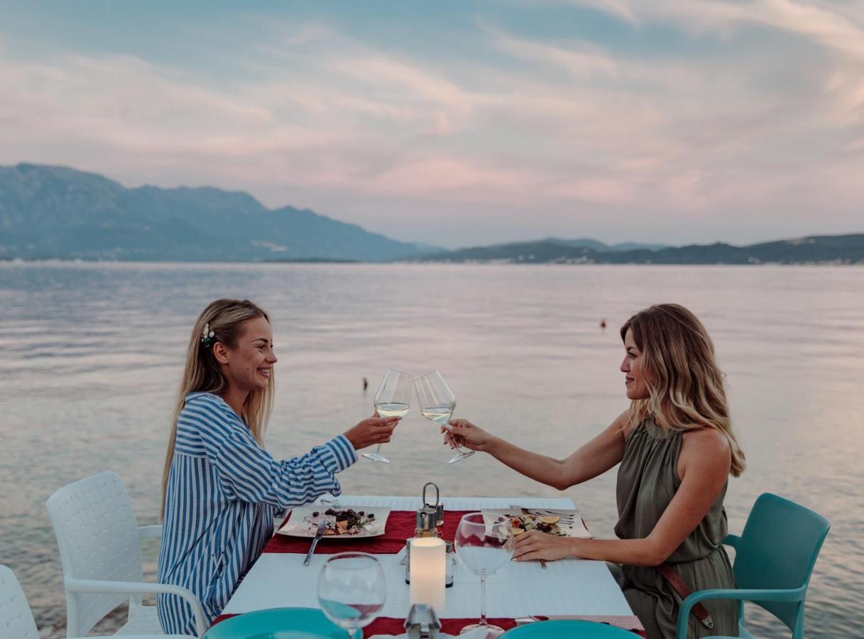 Barka B'N'B - Elegant Seaview Rooms Herceg Novi Exteriör bild